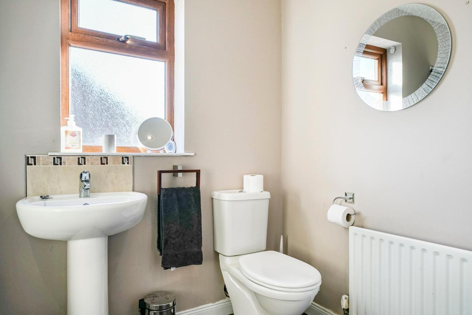 3 Bed House, Quiet Location Close To Bangor Екстер'єр фото